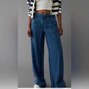 American Eagle “Dreamy Drape Poppy Trouser” size 2 BNWT